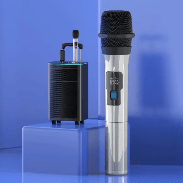 4 Dynamic twoway radio microphone