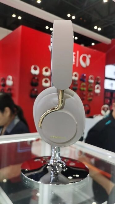 Comfort Headphones (1)